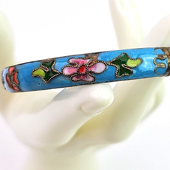 Vintage Cloissone Enameled Blue Pink Gold Floral Design Bangle Bracelet 2.35 in - Picture 7 of 9